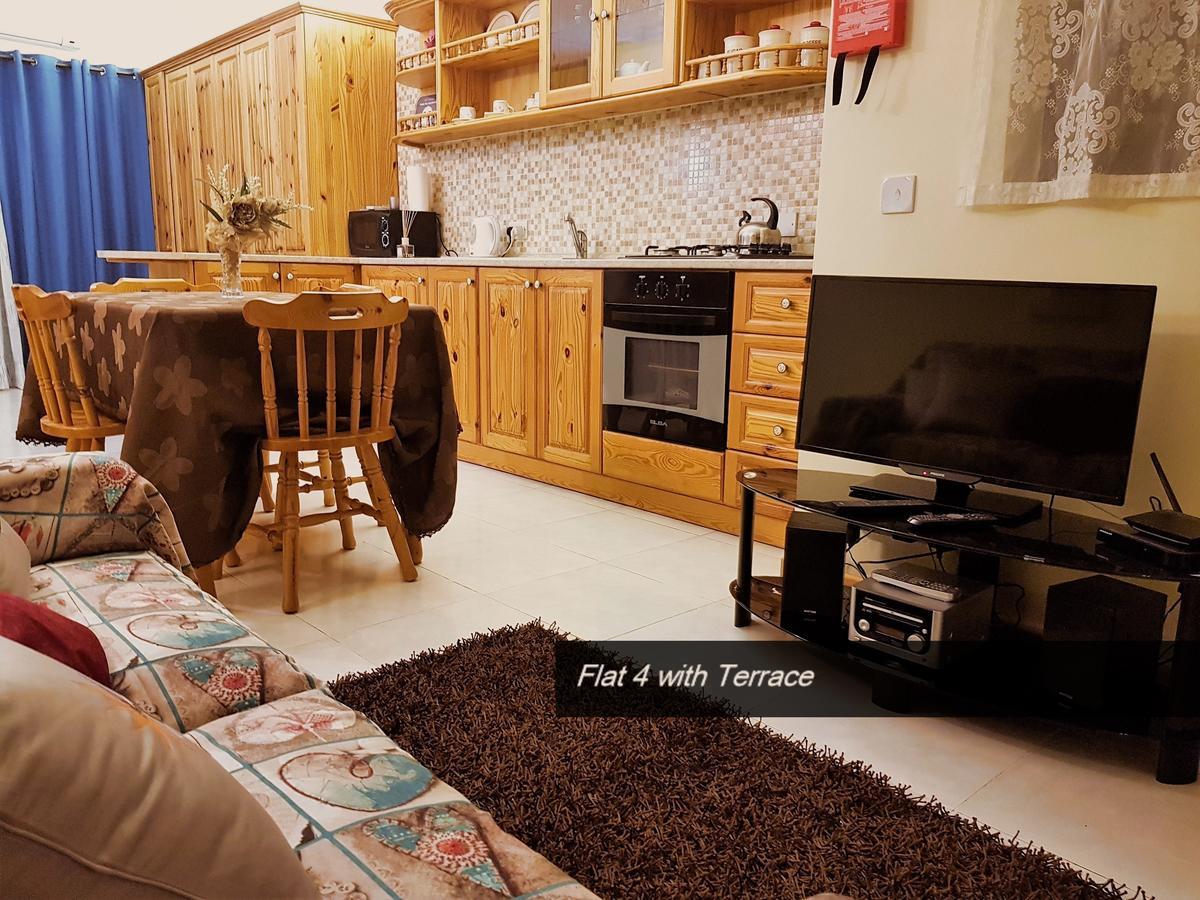 Pretty Bay Apartments บีร์เซบบูจา ภายนอก รูปภาพ